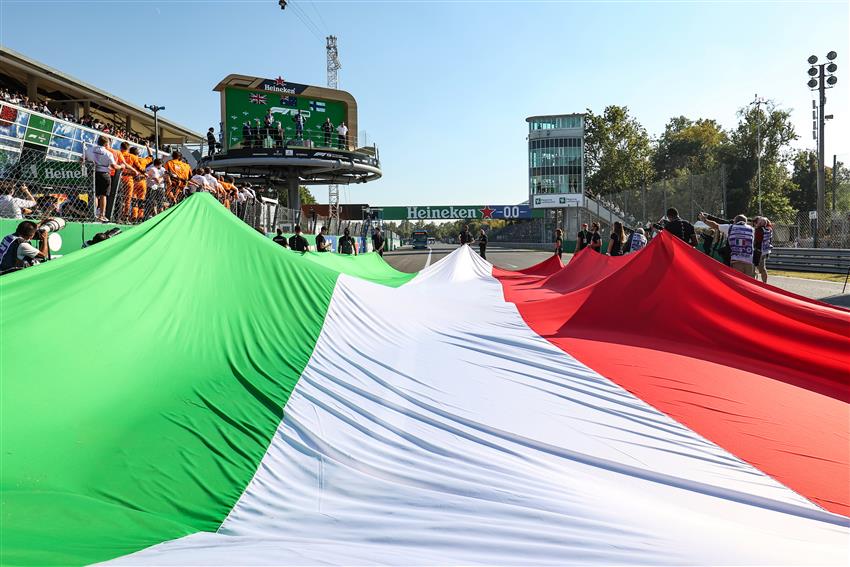 Giant monza Italian flag